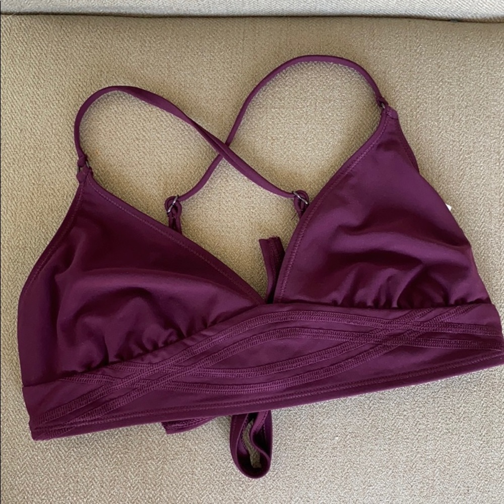 NWT bikini top EBW